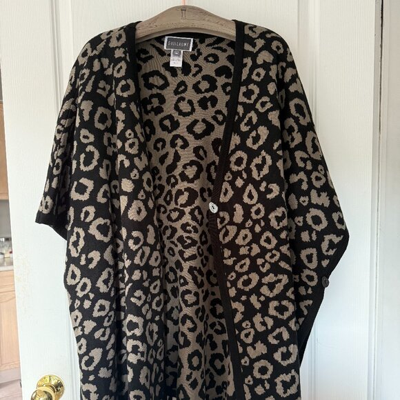 Leopard Print Shawl/Cardigan - Picture 1 of 2